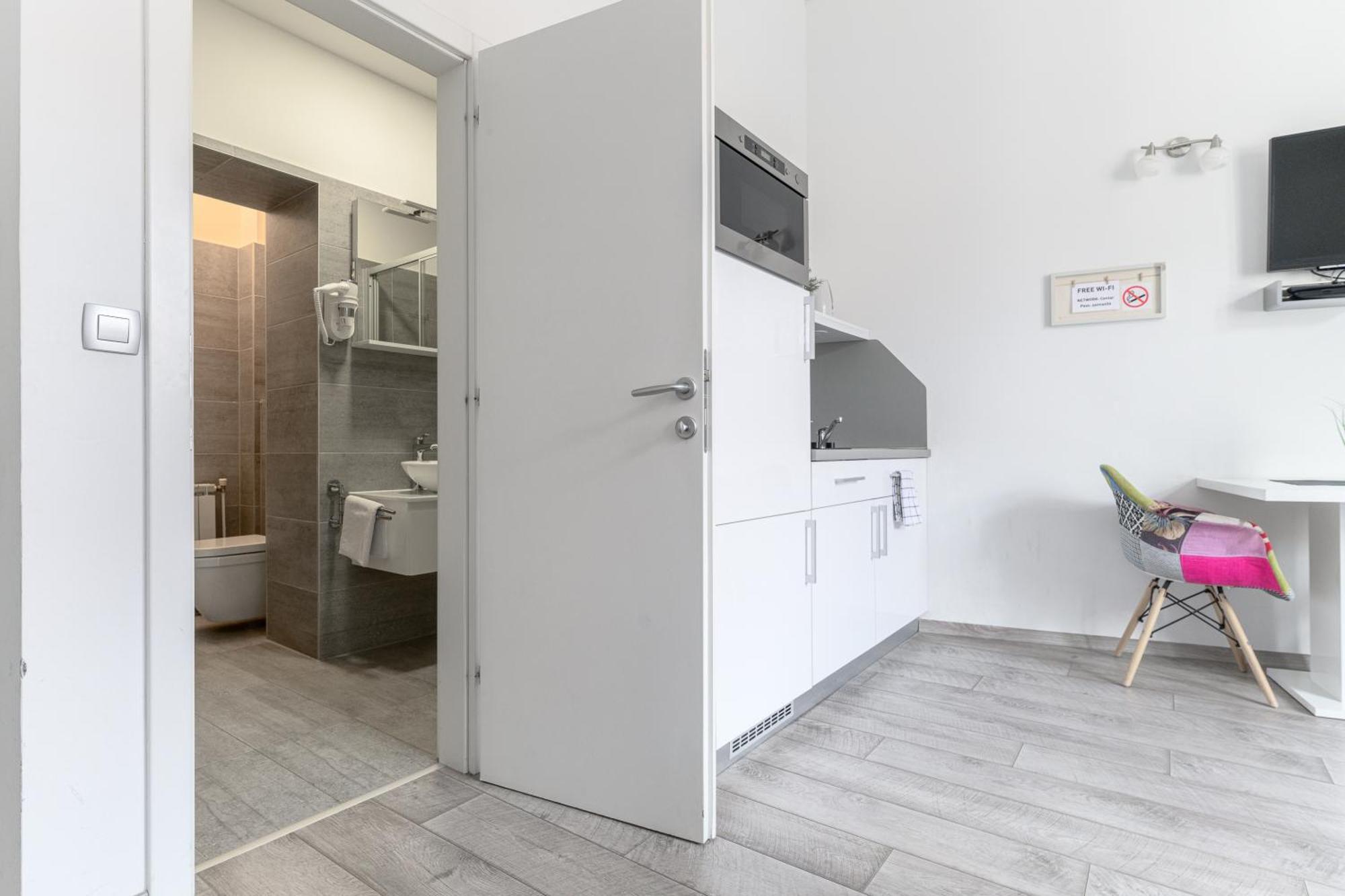 Deluxe Apartments Ria Zagreb Buitenkant foto